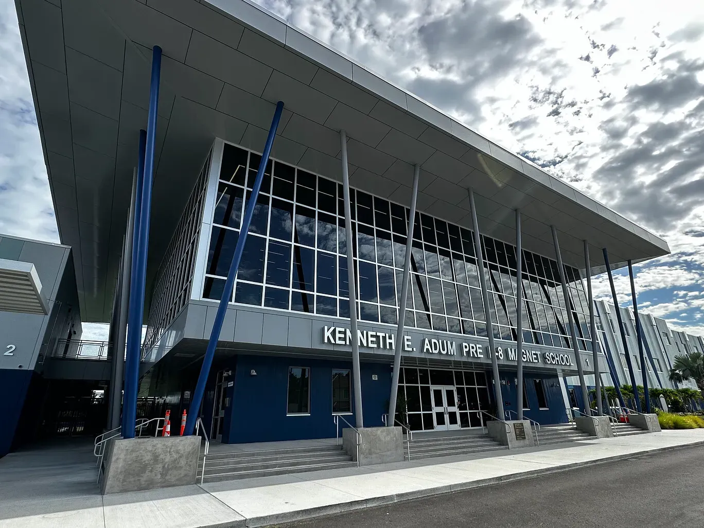 Preview photo for Adum K-8 Magnet School.
