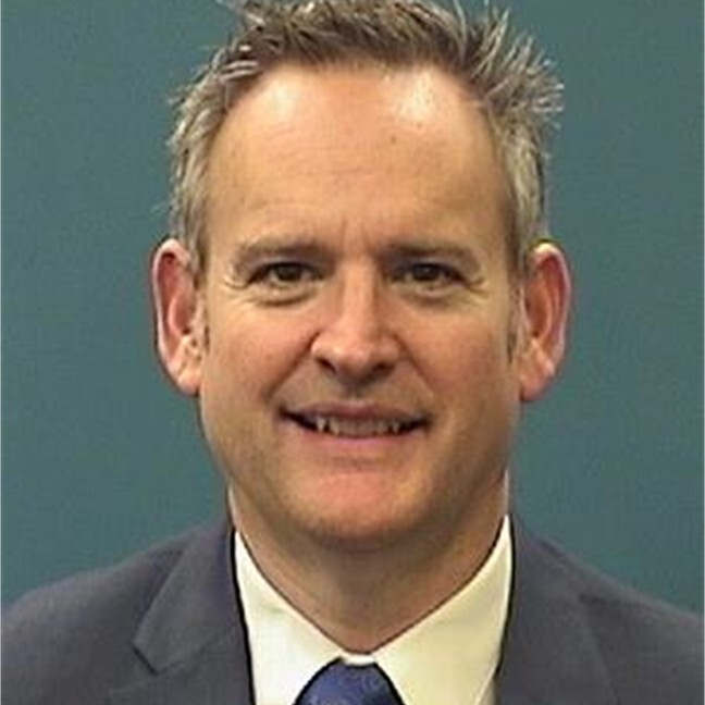 Image of Duard MacFarland, Comptroller & Chief Financial Officer for California Department of Water Resources Water System Revenue Bonds.