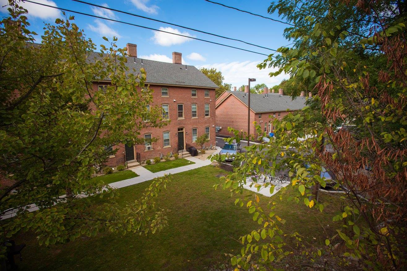 Projects RI Housing BondLink